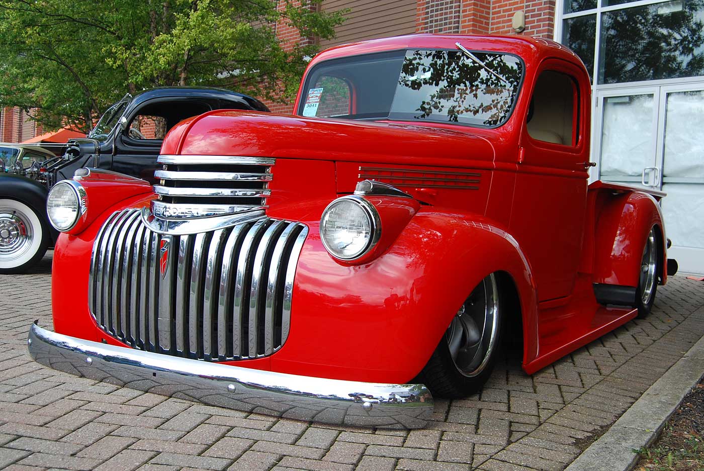 1946 Chevy Truck For Your Slammed Fix For the Day